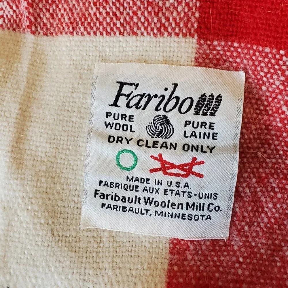 Vintage Faribo Wool Tartan Plaid Stadium Blanket Lap Throw Car 47” x 50”‎ Fringe